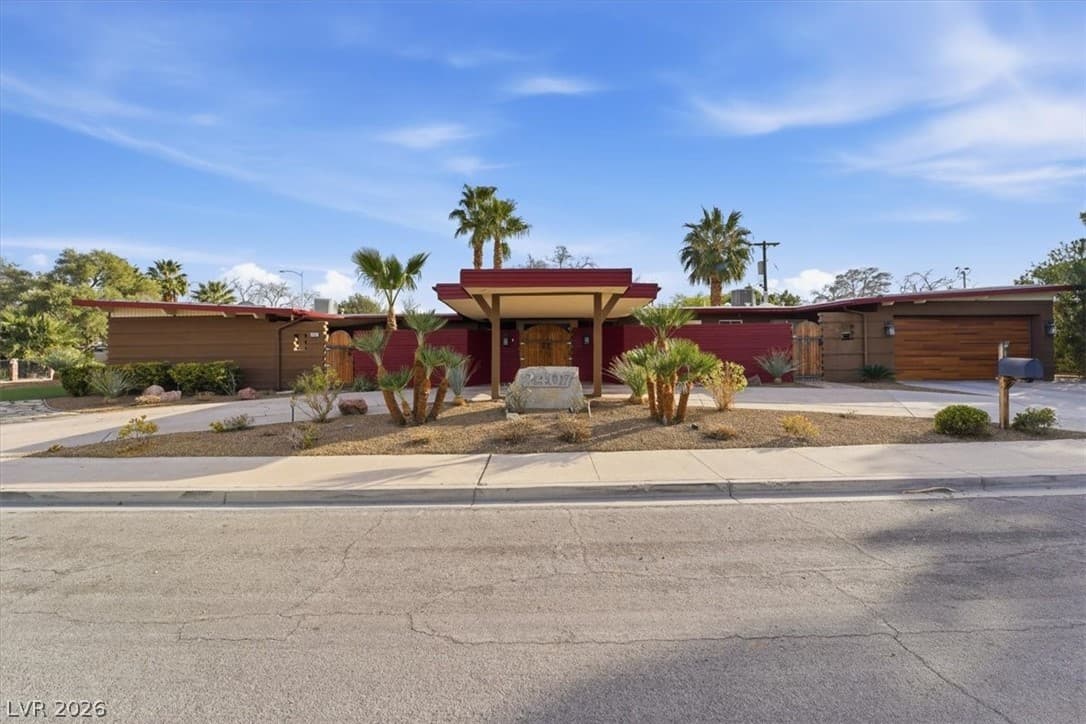 2407 Sherman Place
